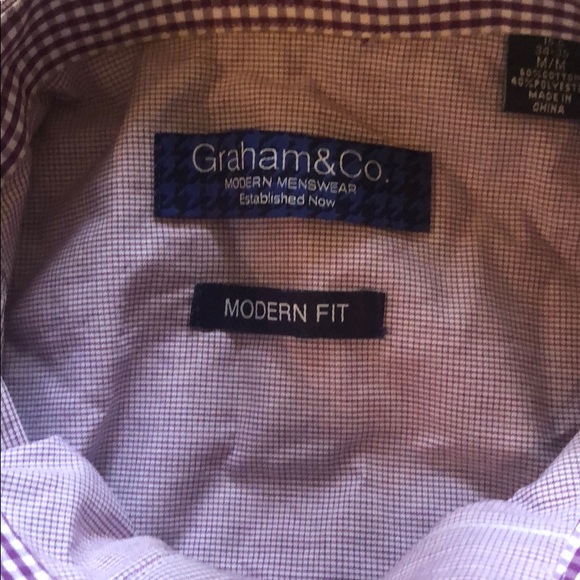 Stylish button down - Picture 3 of 3